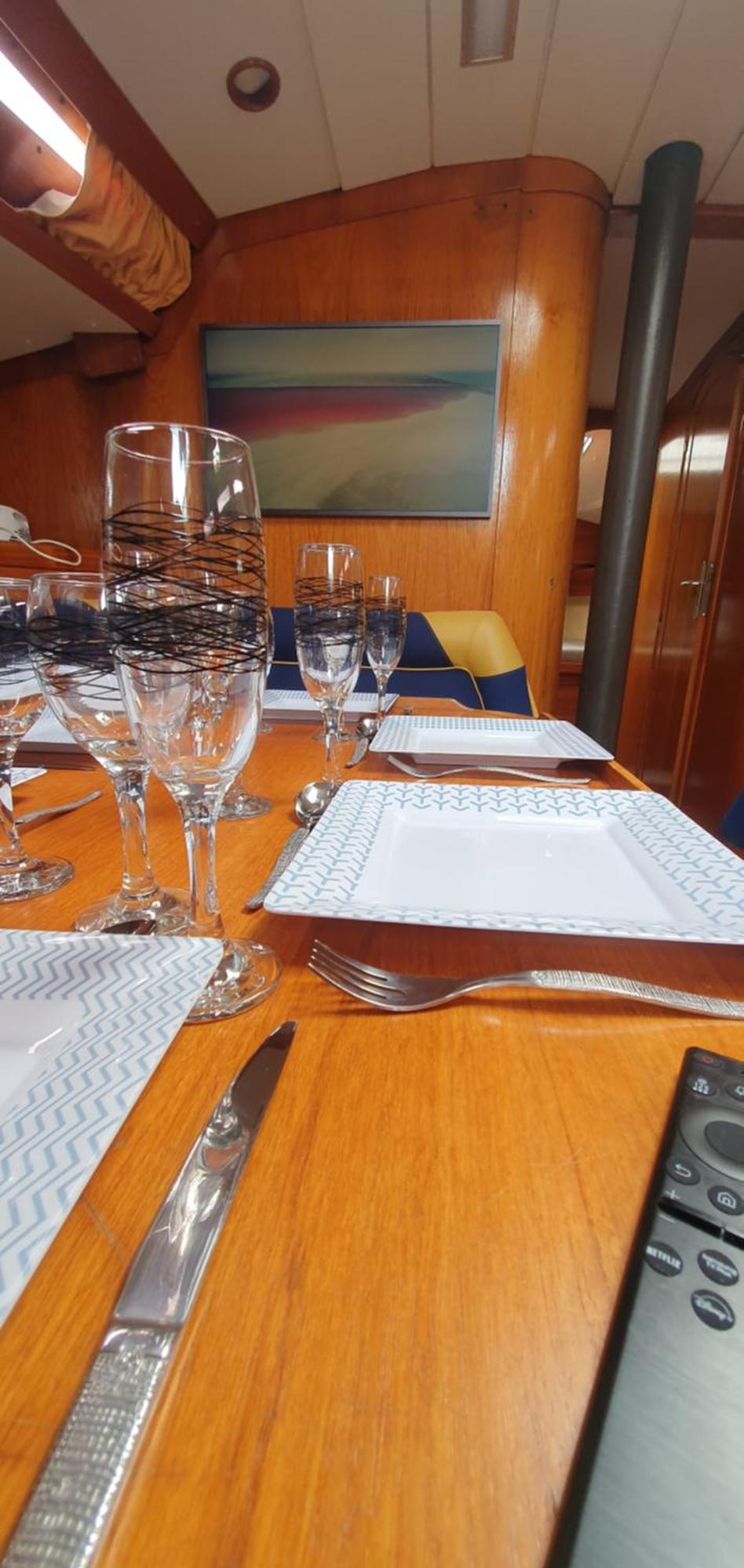 Coriandre 2 - Dormir Sur Un Grand Voilier 9 Personnes By Nuits Au Port La Rochelle  Exterior photo